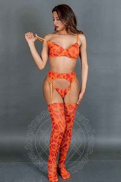 Esmeralda Chanel  ZAGABRIA 0034662438706